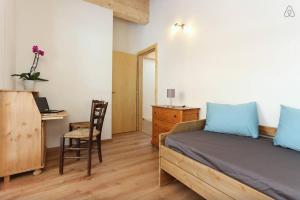 Postel nebo postele na pokoji v ubytování Riders Nest + 12 fotografií
