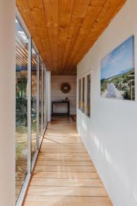 Gallery image of Villa PAPAGAYO, piscine chauffée, jacuzzi & sauna in Pessac