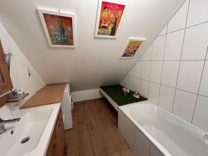 Koupelna v ubytování T4 cosy style montagnard 6/8pers