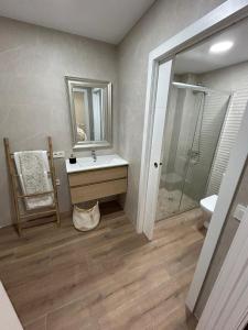 Ένα μπάνιο στο Pintor Espinosa 3 loft +11 φωτογραφίες