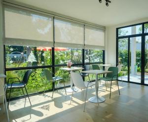 Balkón nebo terasa v ubytování Rakmak Kan Resort & Cafe