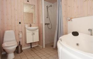 Ένα μπάνιο στο Holiday Home Spovevej Gørlev Xii