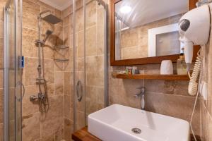 Koupelna v ubytování HOTEL DALYANCE