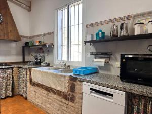 Kuchnia lub aneks kuchenny w obiekcie Casa Rural Navalonguilla con piscina
