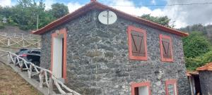 Afbeelding uit fotogalerij van Quinta das Pitaias, Casa de Baixo in Calheta