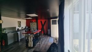 Η κουζίνα ή μικρή κουζίνα στο Le Glamour Loft +3 φωτογραφίες