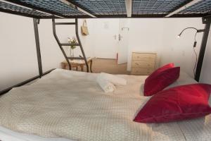 Postel nebo postele na pokoji v ubytování Le Flâneur Guesthouse