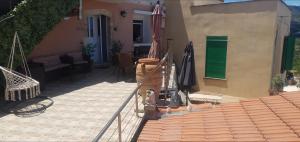 The building in which the holiday home is located