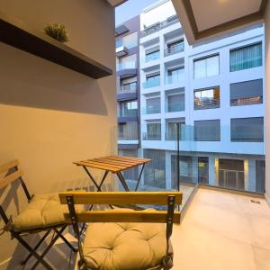 Balkoni atau teres di Benjaloune's Stays
