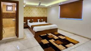 Hotel Nova Pride客房内的一张或多张床位