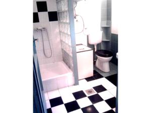 Et badeværelse på Romantikus Házikó a Dunánál