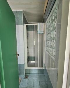 Ванная комната в Apartmani Mediteran