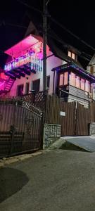 Tòa nhà nơi căn hộ tọa lạc