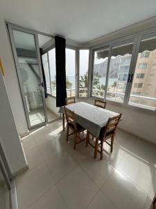 Zdjęcie z galerii obiektu Service Apart Lazaro - Edificio Aguamarina 15 w mieście Calpe
