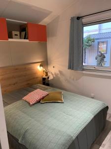 Postel nebo postele na pokoji v ubytování BAHIA LUXE