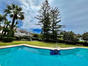 Hồ bơi trong/gần Cozy Townhouse with Sea View