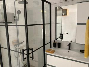 Ein Badezimmer in der Unterkunft Chaleureux Studios Martinique