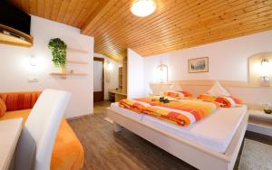 Postel nebo postele na pokoji v ubytování Haus Renate
