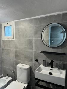 Fotografie z fotogalerie ubytování Damian's Cozy Pool Apartment v destinaci Perea