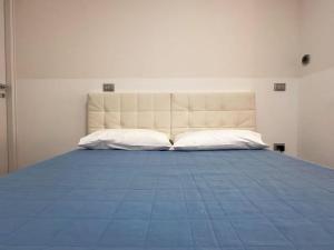Letto o letti in una camera di Non ti scordar di me #1