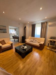 Χώρος καθιστικού στο Denis Apartment +48 φωτογραφίες