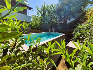 The swimming pool at or close to Faeax Guesthouse