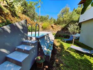 A garden outside Faeax Guesthouse