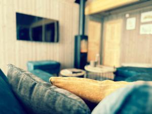 a close up of the back of a couch at Snowcake Cottage in Sør-Fron