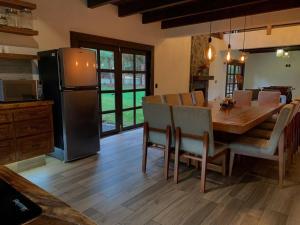 Kuchyň nebo kuchyňský kout v ubytování Cabaña de lujo en Fraccionamiento Residencial