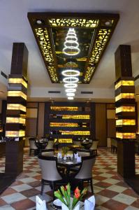 马图拉Hotel Abhinandan的相册照片