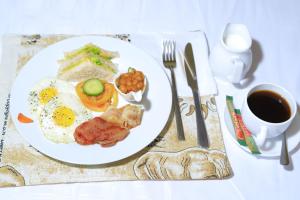 Jídlo v penzionu nebo okolí