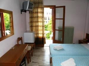 Gallery image of Hotel Kavouris in Skopelos Town