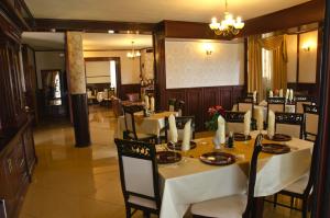 Restoranas ar kita vieta pavalgyti apgyvendinimo įstaigoje Vila Steaua Nordului