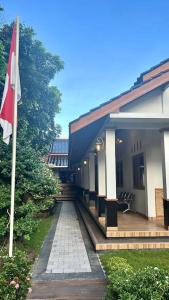 Gallery image of Joglo Satrio Pinayungan Villa in Piyungan