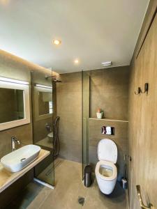 Phòng tắm tại Apellou Apartments