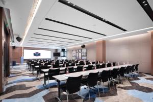 Biznesa zona un/vai konferenču telpa naktsmītnē Hilton Hotel by Hampton Wuhan Zhongnan Street Branch