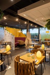 Restoran atau tempat lain untuk makan di Kyriad Prestige Amiens Poulainville - Hotel and Spa