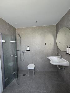 Koupelna v ubytování Olvion Luxury Living + 28 fotografií