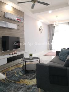 Gallery image of Sani & Aja Guesthouse in Masai