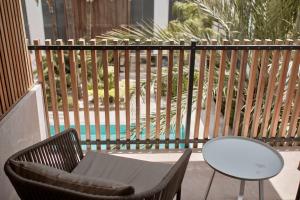 Balkón nebo terasa v ubytování Las Gaviotas Suites Hotel & Spa