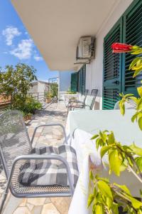 Photo de la galerie de l'établissement Apartman Mara Brela, à Brela
