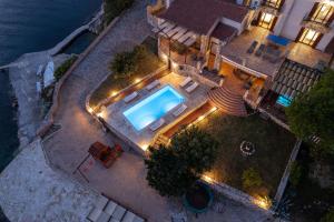 Bazén v ubytovaní Family Villa Tiffany&more alebo v jeho blízkosti