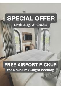 póster de una oferta especial para una habitación de hotel en La Sera Suites Nha Trang en Nha Trang