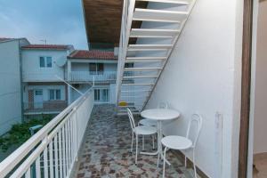 Balkón nebo terasa v ubytování Apartments by the sea Podaca, Makarska - 4734