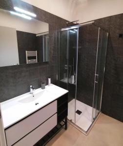 Koupelna v ubytování B&B Ibla Art Centro