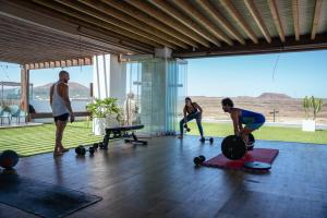 Goście zatrzymujący się w obiekcie Bristol Sunset Beach - Holiday Apartments
