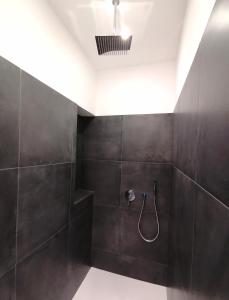 Koupelna v ubytování B&B Ibla Art Centro