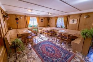 Posezení v ubytování Hotel Siera Hof