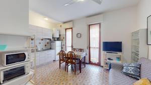 A kitchen or kitchenette at Vela Latina - By Ligooria