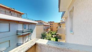 A balcony or terrace at Vela Latina - By Ligooria